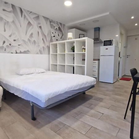 Apart And Studios Benalmadena Beach Екстериор снимка